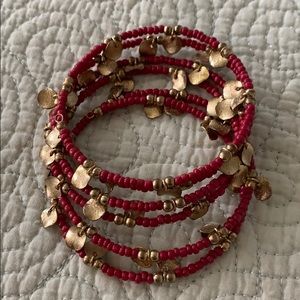 Red and gold wire bracket